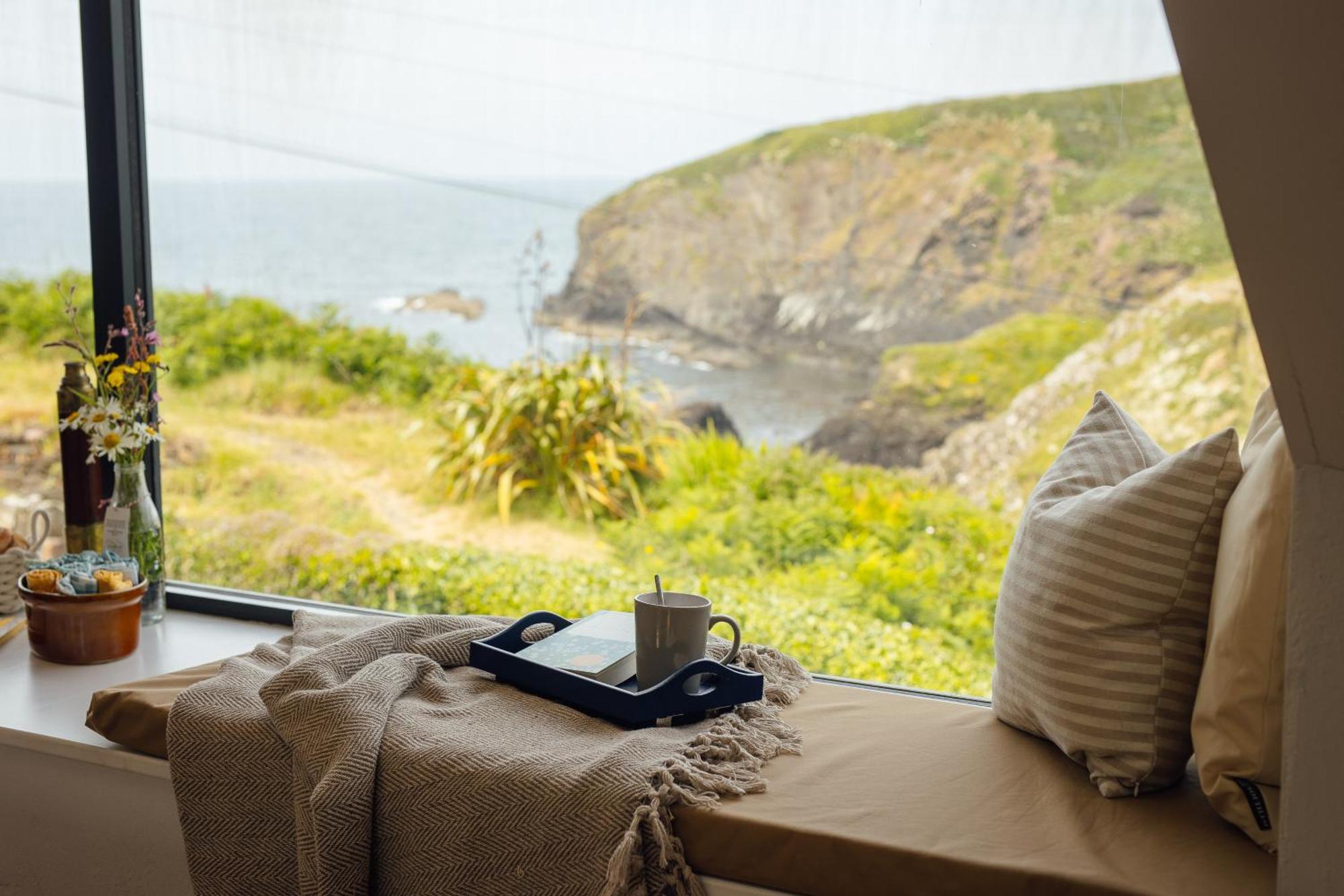 Cliff-Top Cottage On Coast Path W/Panoramic Views Trevine Екстер'єр фото